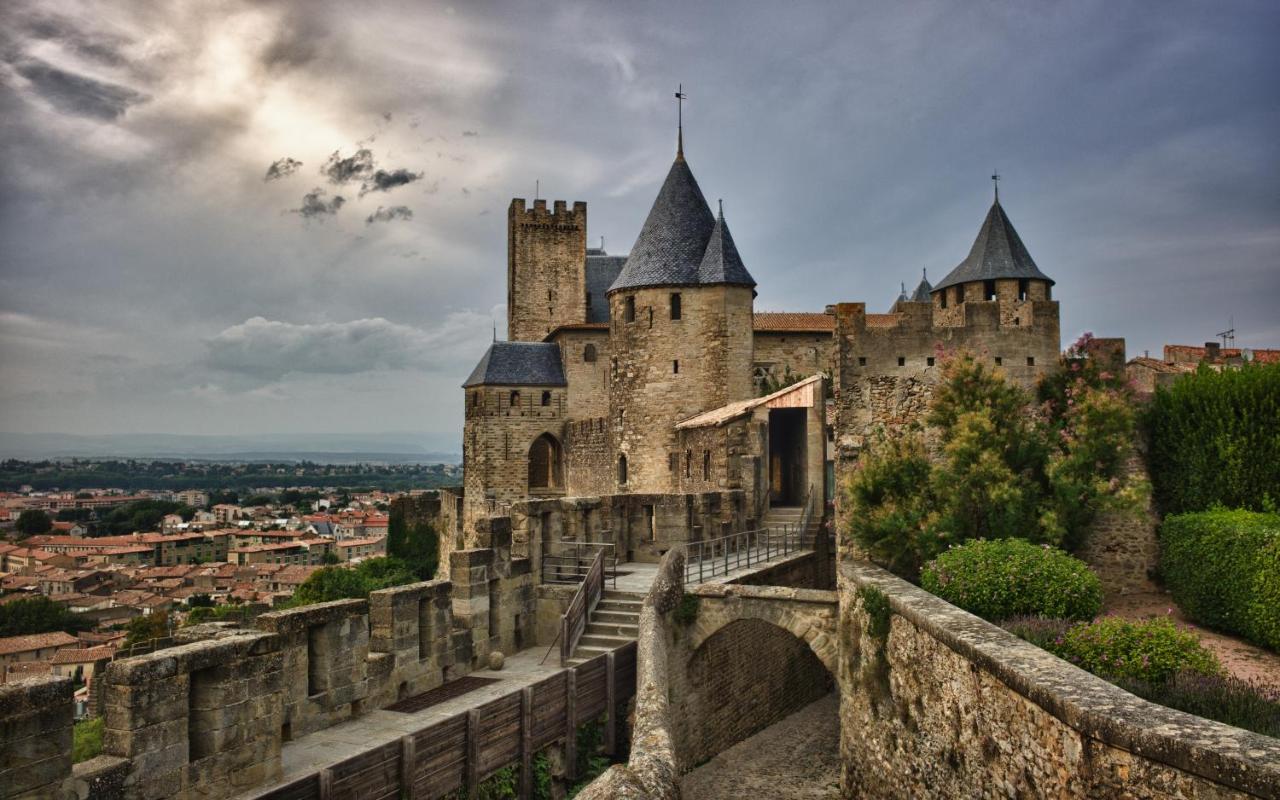 ** Au Canal Du Midi - Jaccuzzi & Luxueux Appartements ** Carcassonne Exterior photo