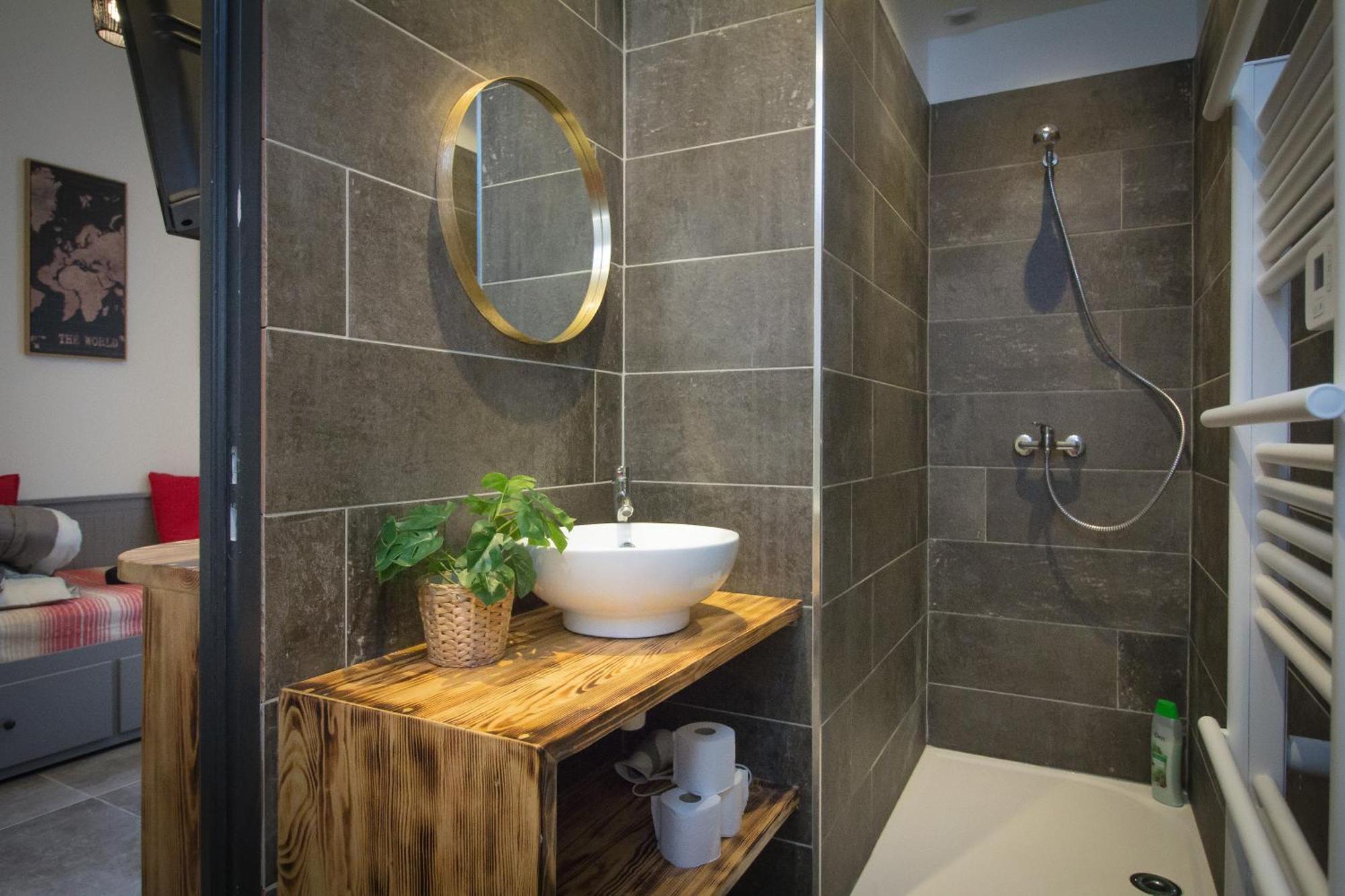 ** Au Canal Du Midi - Jaccuzzi & Luxueux Appartements ** Carcassonne Exterior photo