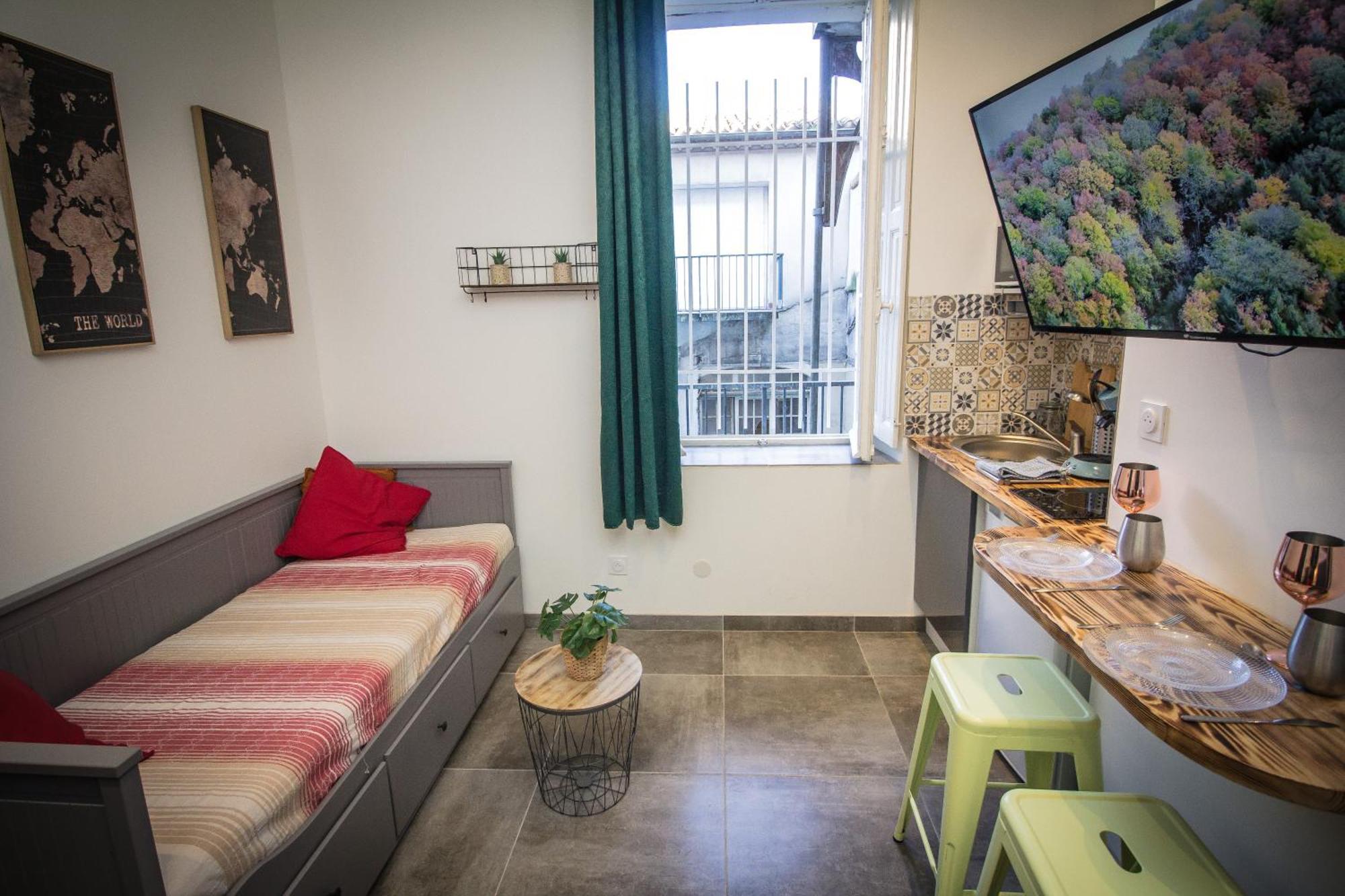 ** Au Canal Du Midi - Jaccuzzi & Luxueux Appartements ** Carcassonne Exterior photo
